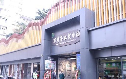 富宁装招牌时，需要注意什么？